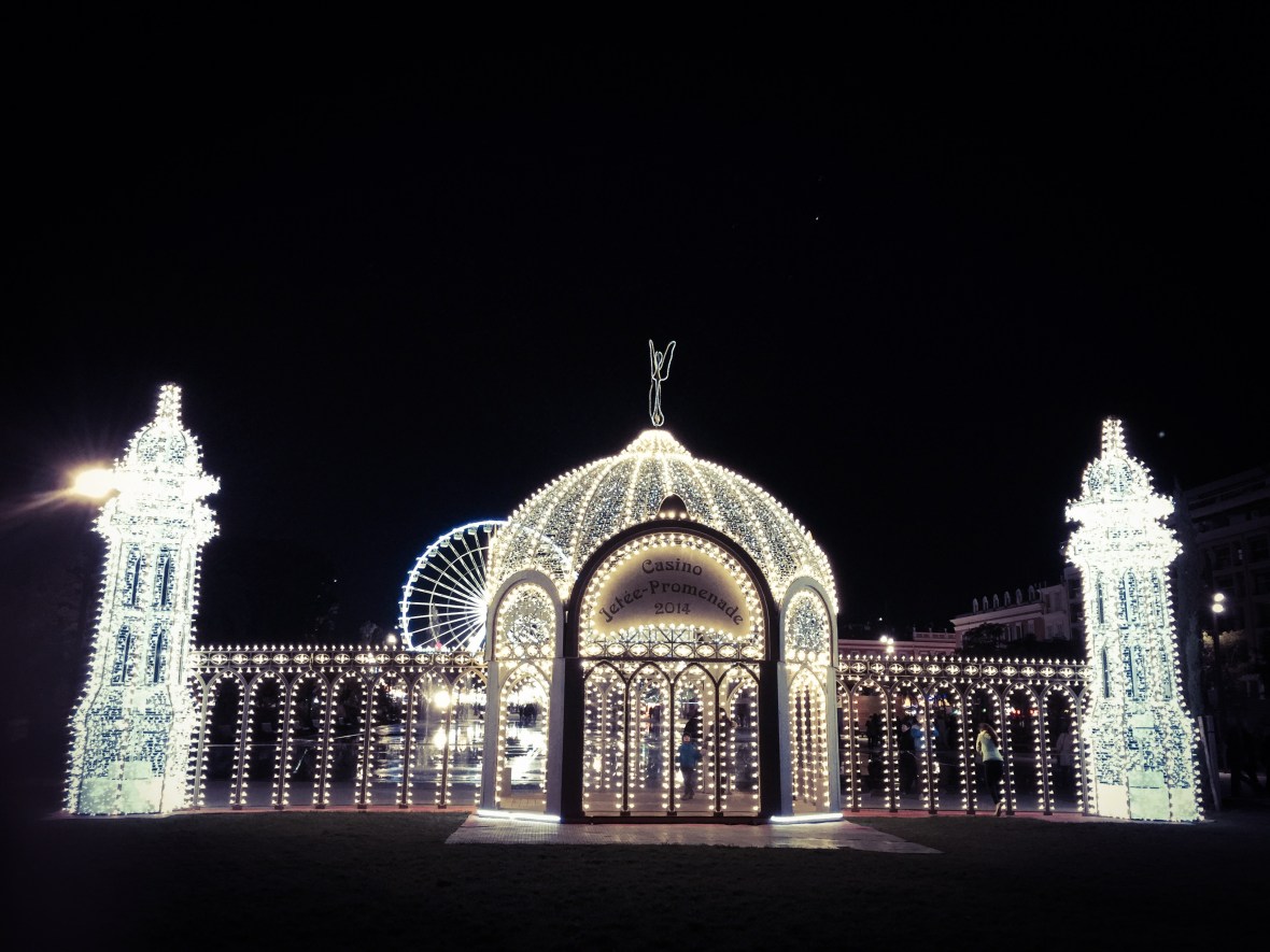 Nice Coulée verte Promenade du Paillon Casino de la jetée