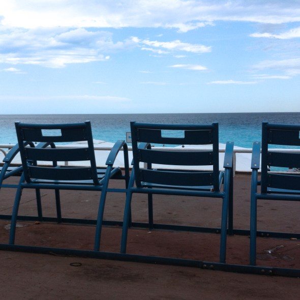 Nice Les chaises bleues Plage Promenade des Anglais