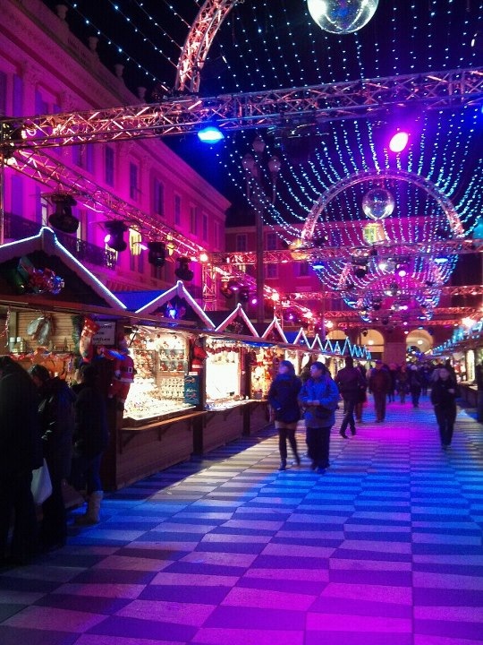 Nice Place Masséna marché de Noël
